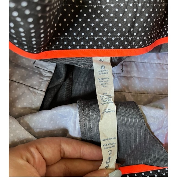 Lululemon Commute Pants sz 40 pinstripe gray - Picture 7 of 8